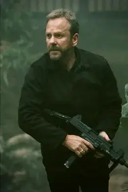 孤峰追击封面图