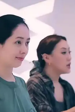 谢依霖自曝全职妈妈心酸！看了《小时代》女主现状，才知她没说错封面图