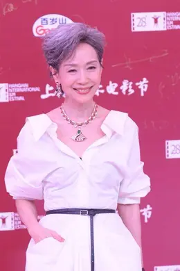 叶童谈好演员标准：当然是用心，爱电影爱自己的演出封面图