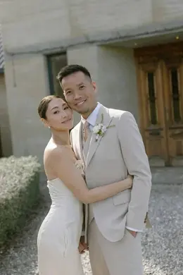 TVB视后婚后状态大勇，西班牙旅行罕有放闪，网民大赞越来越靓封面图