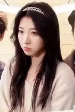 漂亮后妈甜翻全家封面图