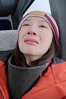 孙杨张豆豆吵架女方崩溃大哭，伊能静劝架却被要求夫妻分房睡封面图